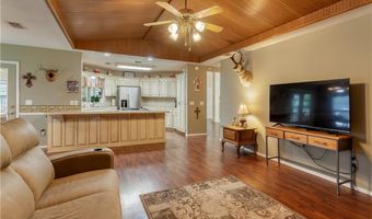 1330 Lakeview Estates Dr, Alma, AR 72921