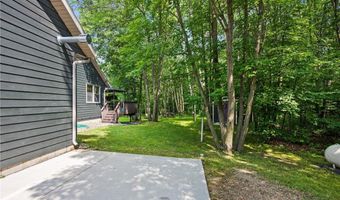 615 Woodsmen Dr NE, Alexandria, MN 56308
