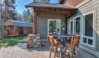 56081 Snow Goose Ct, Bend, OR 97707