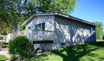 196 W Lake Dr, Arlington, SD 57212