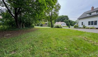 43 Holland St, Bangor, ME 04401