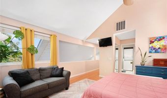 933 Williamsburg Cir, Warwick, RI 02886