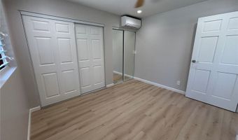 135 Kakahiaka St, Kailua, HI 96734