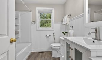 10 Mountain Rd, Brookline, NH 03033