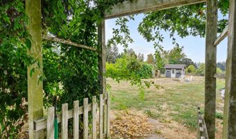 580 NW QUARRY Rd, Albany, OR 97321