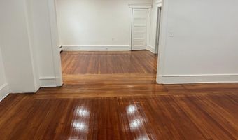 724 W Bay Ave, Barnegat, NJ 08005