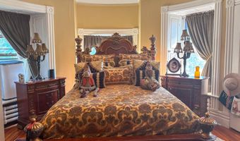 321 Guy Park Ave, Amsterdam, NY 12010