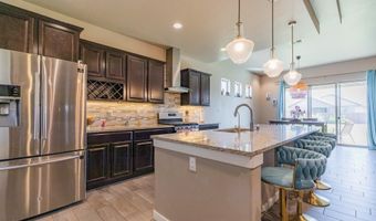 3426 Calle Verde Dr, Alamogordo, NM 88310