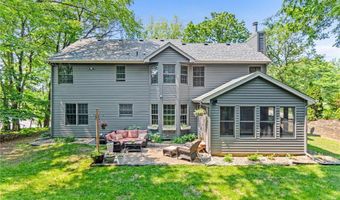 12534 Dover Dr, Apple Valley, MN 55124