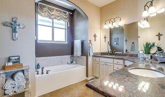 4991 Old Millsap Rd, Millsap, TX 76066