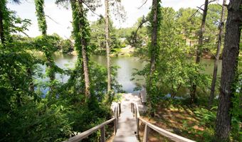 172 TREYMOOR Dr, Alabaster, AL 35007