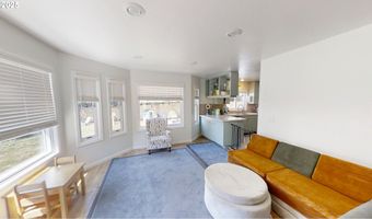 947 3RD St, Brookings, OR 97415