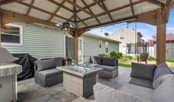 179 Ravenwood Blvd, Barnegat, NJ 08005