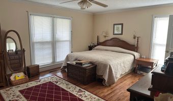 271 Myles St, Albertville, AL 35951