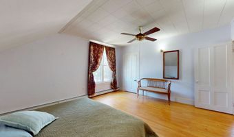 46 Park St, Brandon, VT 05733