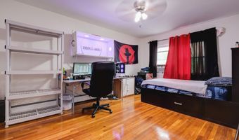 11 SUNSET Ave, Bayonne, NJ 07002