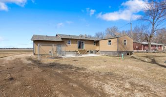 1619 Melgaard Rd, Aberdeen, SD 57401