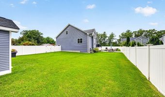 2 Sequoia St, Billerica, MA 01821