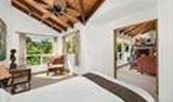 1444 W Kuiaha, Haiku, HI 96708