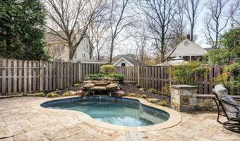 7106 EXETER Rd, Bethesda, MD 20814