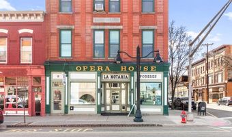 16 W Black Well St6s War, Andover, NJ 07801