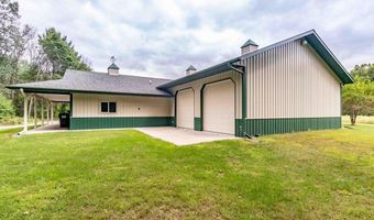 1647 Cottonville Ave, Arkdale, WI 54613