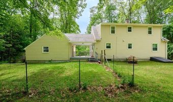 208 North St, Belchertown, MA 01007