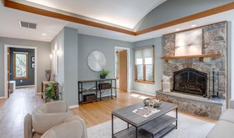 8604 TOBIN Rd, Annandale, VA 22003