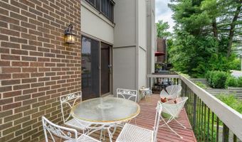 12 PENNY Ln #12, Baltimore, MD 21209