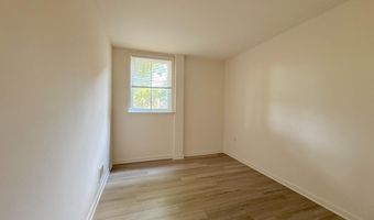 4675 LOGSDON Dr, Annandale, VA 22003