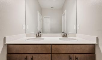 7212 PARADISO Dr, Apollo Beach, FL 33572