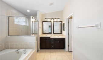 6914 MONARCH PARK Dr, Apollo Beach, FL 33572