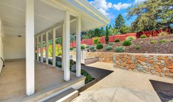 875 White Cottage Rd N, Angwin, CA 94508