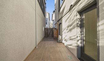 2825 Crusader St, Alameda, CA 94501