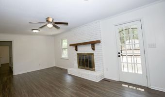 901 Glendale Dr, Aberdeen, NC 28315