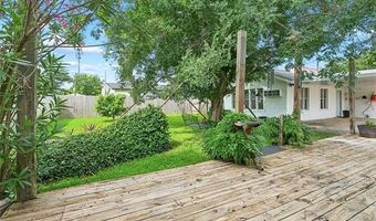 203 BROAD St, Belle Chasse, LA 70037