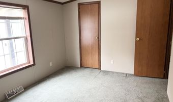 2 Windsor Dr, Alfred, ME 04002