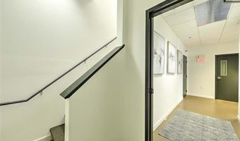 577 Warren Ave, East Providence, RI 02914