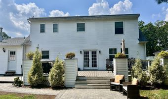 14 Hemlock Ln, Bayville, NJ 08721
