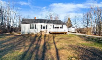 611 Quaker Hill Rd, Albion, ME 04910