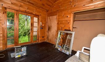 19 Castle Ln, Becket, MA 01223