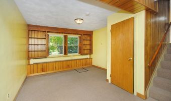 13 Beverly Rd, Acton, MA 01720
