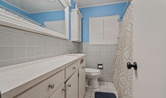 1740 Tiverton, Ardmore, OK 73401