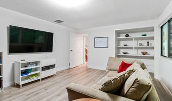 8004 PARK OVERLOOK Dr, Bethesda, MD 20817