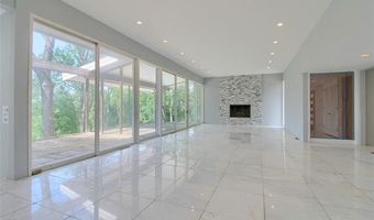 341 Corrie Rd, Ann Arbor, MI 48105