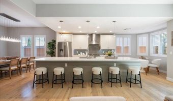 261 Chinquapin Ave, Carlsbad, CA 92008