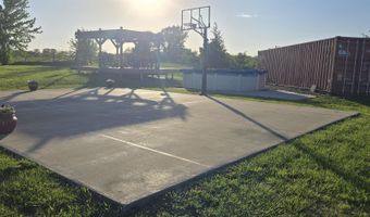 6773 195th St, Albia, IA 52531