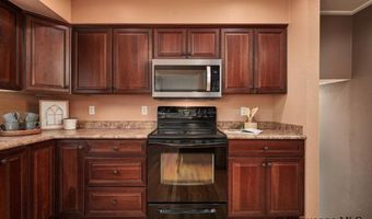 800 EVERGLADE Dr, Cheyenne, WY 82001