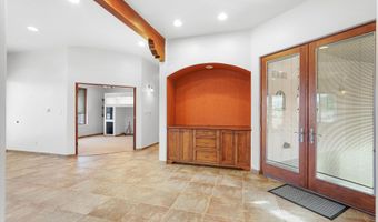 325 Braught Ln, Bosque Farms, NM 87068