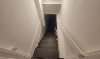 12 Division St A, Danbury, CT 06810